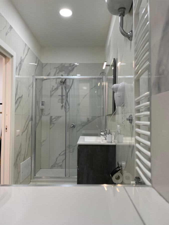 Lumacors House Bed & Breakfast Napoli Bagian luar foto