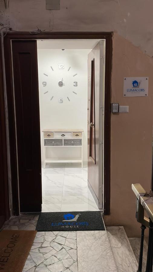 Lumacors House Bed & Breakfast Napoli Bagian luar foto
