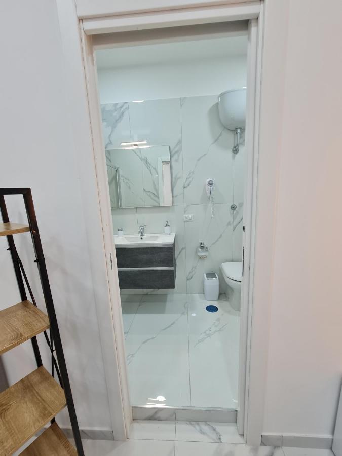 Lumacors House Bed & Breakfast Napoli Bagian luar foto