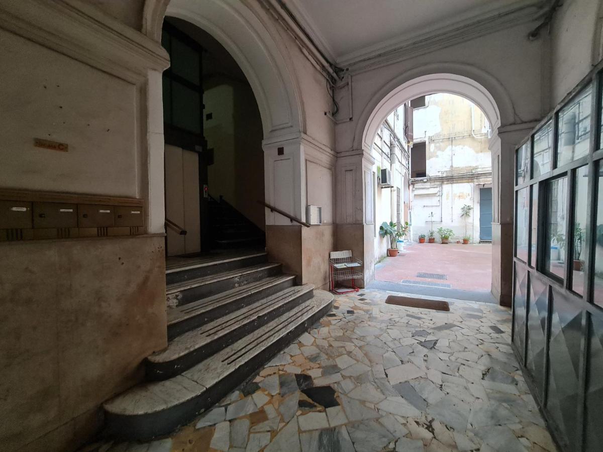 Lumacors House Bed & Breakfast Napoli Bagian luar foto